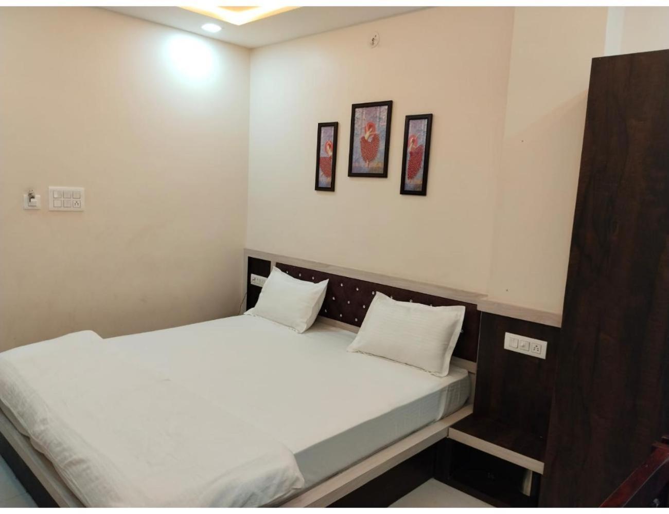 Hotel Dazzle, Jodhpur Jodhpur  Ngoại thất bức ảnh