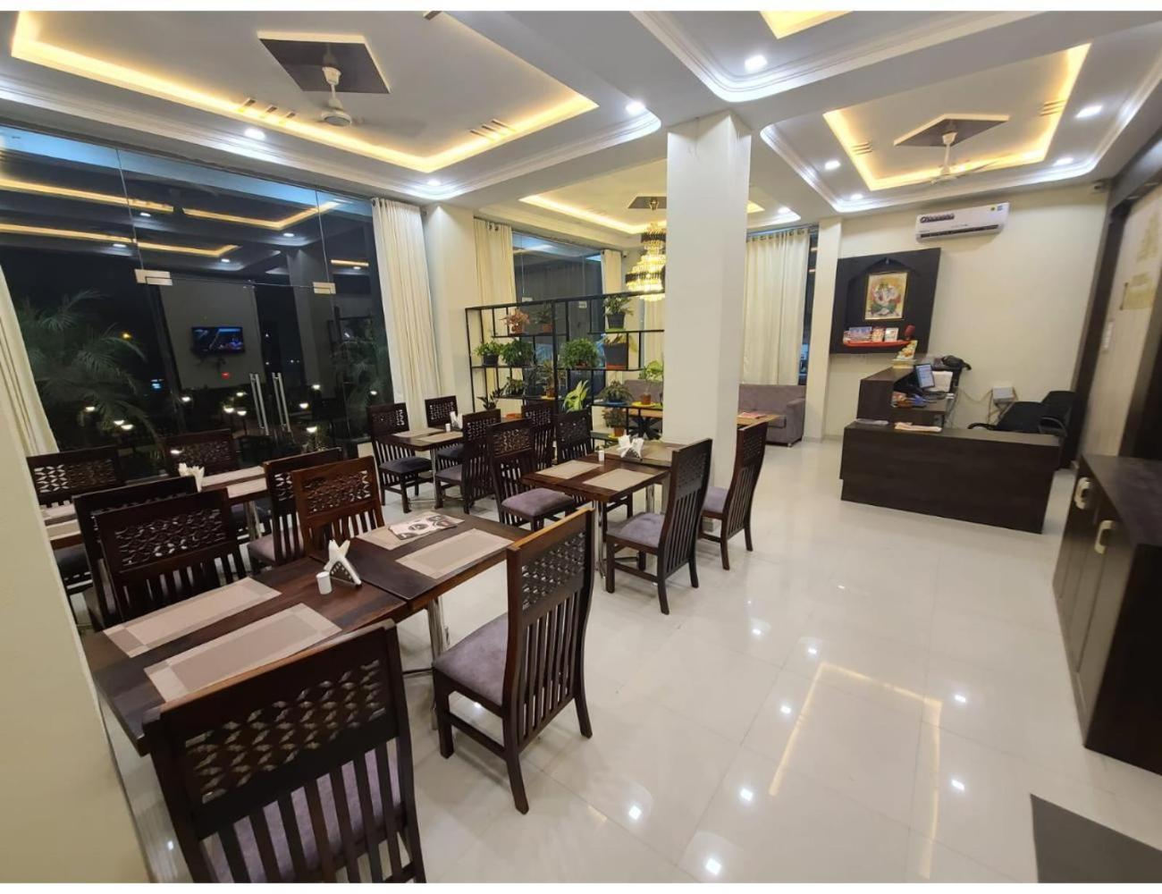 Hotel Dazzle, Jodhpur Jodhpur  Ngoại thất bức ảnh